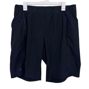 Manduka Black Yoga Activewear Shorts